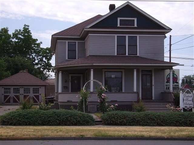 1st image of 625 W Alder St