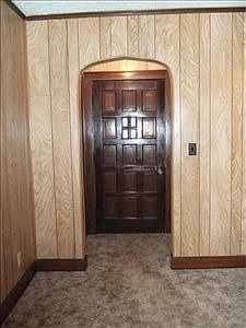 3rd image of 530 Illinois Pl