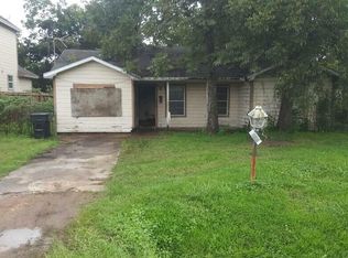 813 Grenfell Ln, Houston, TX 77076