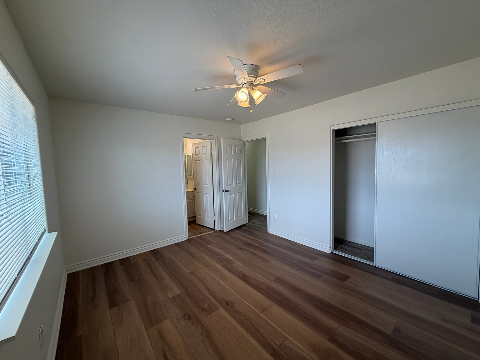 Sioux Road, Apple Valley — Photo 4
