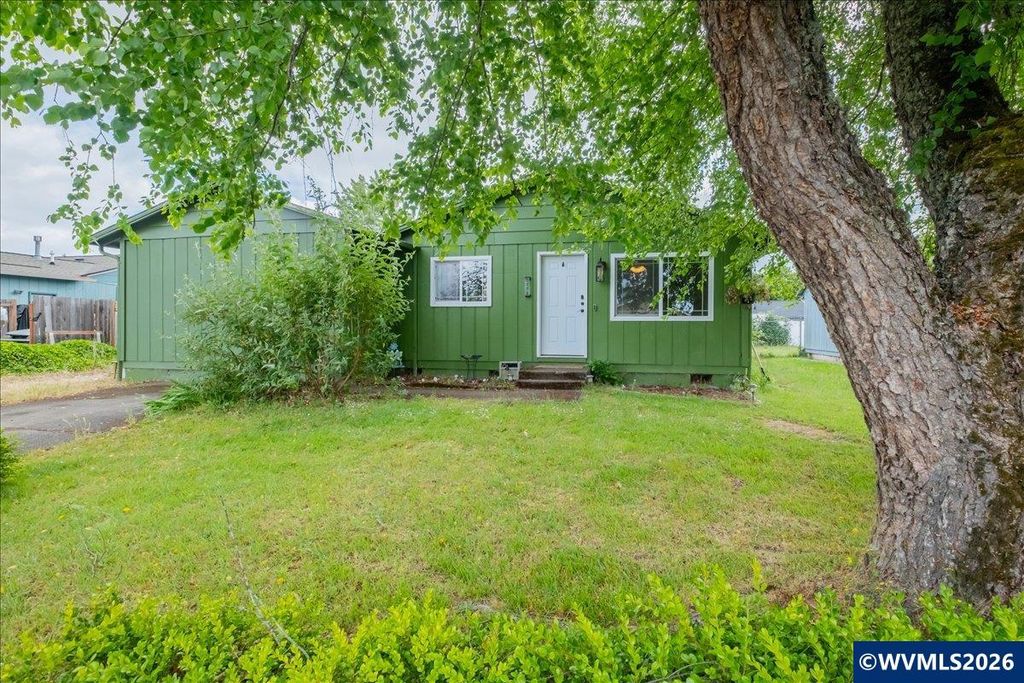 2773 S 10th St, Lebanon, OR - View 4