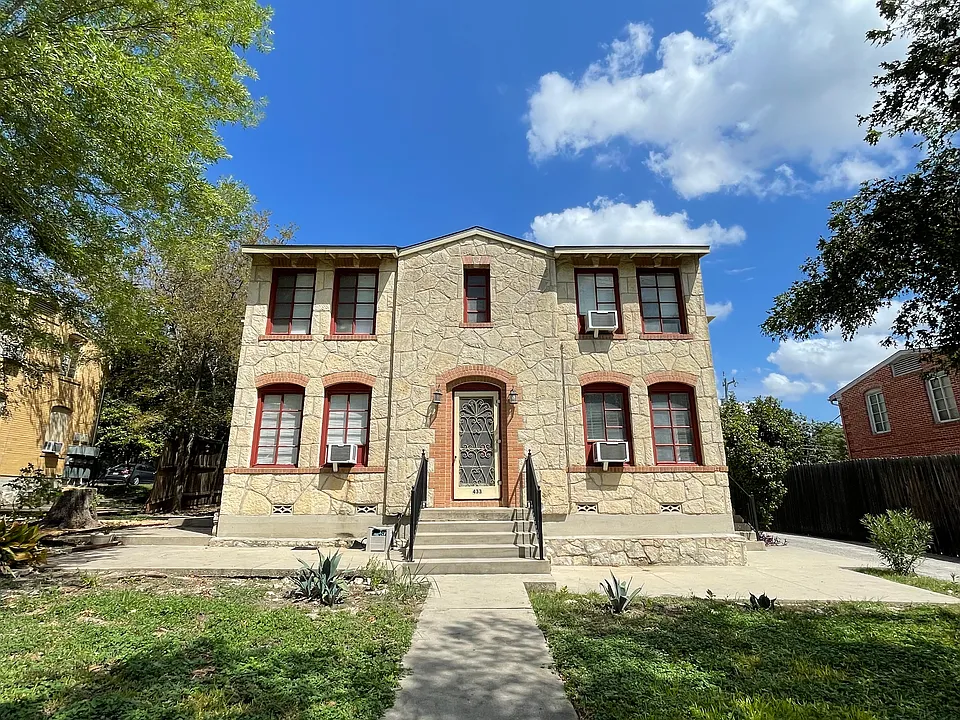 433 E Olmos Dr #A