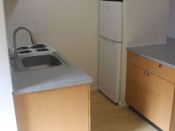 5th image of 6547 4th Ave NE APT 1