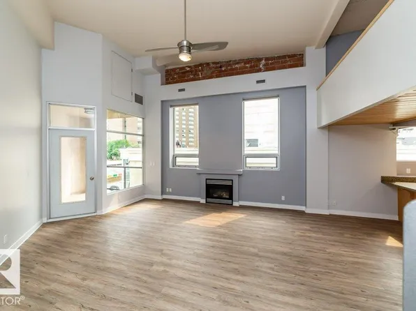 10009 102nd Ave NW #208, Edmonton, AB T5J 5B6