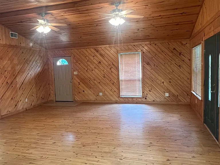 22712 Creekwood Dr — Photo 8
