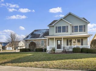 400 Chessington Dr, Crown Point, IN 46307