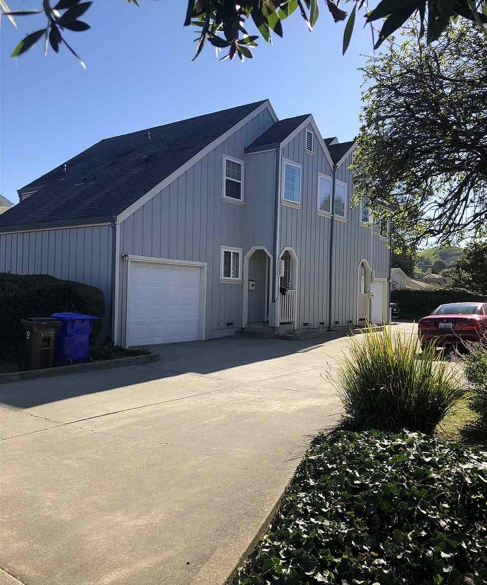 2229 Prune St, Pinole, CA 94564 Zillow