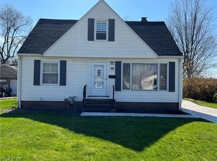 1666 Ridgeview Dr, Wickliffe, OH 44092