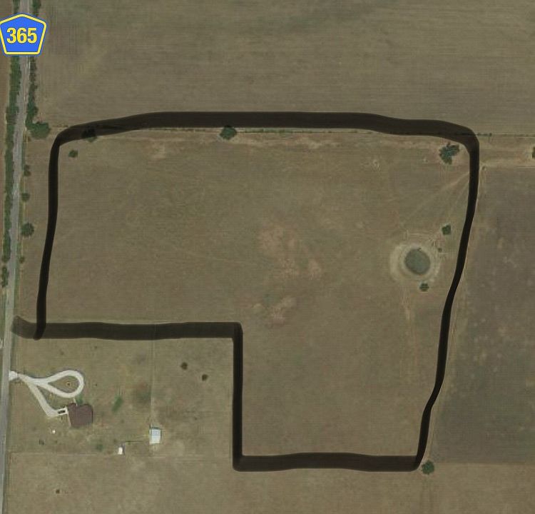 1st image of 810 County Road 365