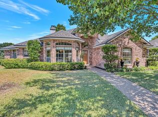 10105 Rodeo Dr, Woodway, TX 76712