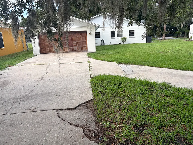 209 Bayshore Dr — Photo 18