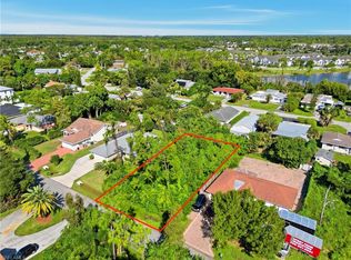334 Porter St, Naples, FL 34113