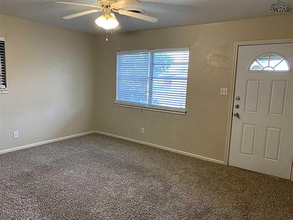 2nd image of 3911 Billie Dr