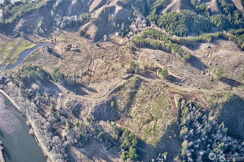 5th image of 0 XX W Deep River Road