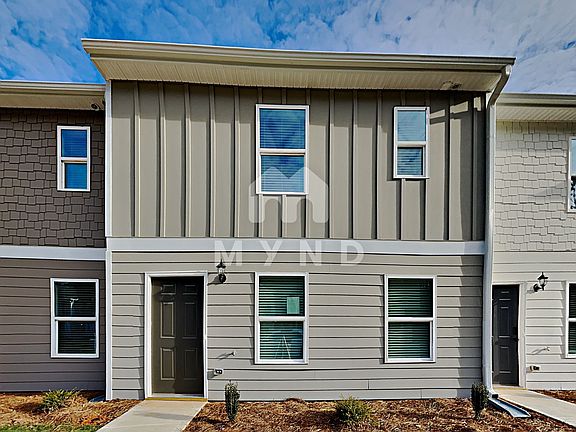 2nd image of 1830 Carrington Dr