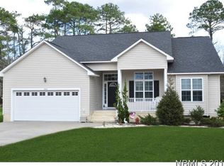 1300 Caracara Dr, New Bern, NC 28560