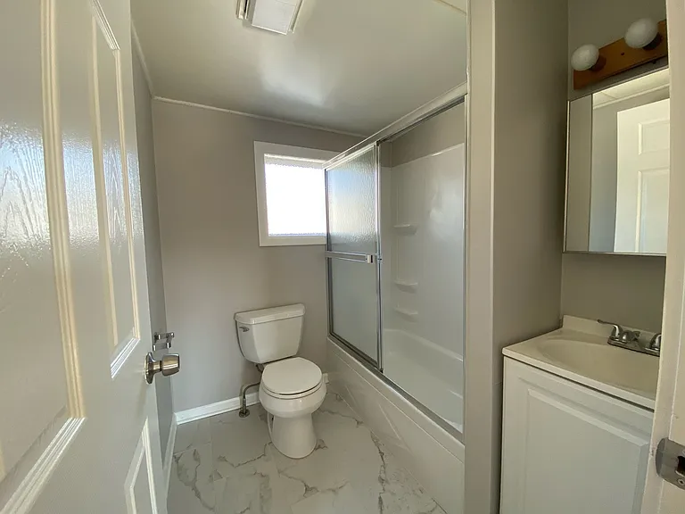 739 Iowa Ave #2 — Photo 8