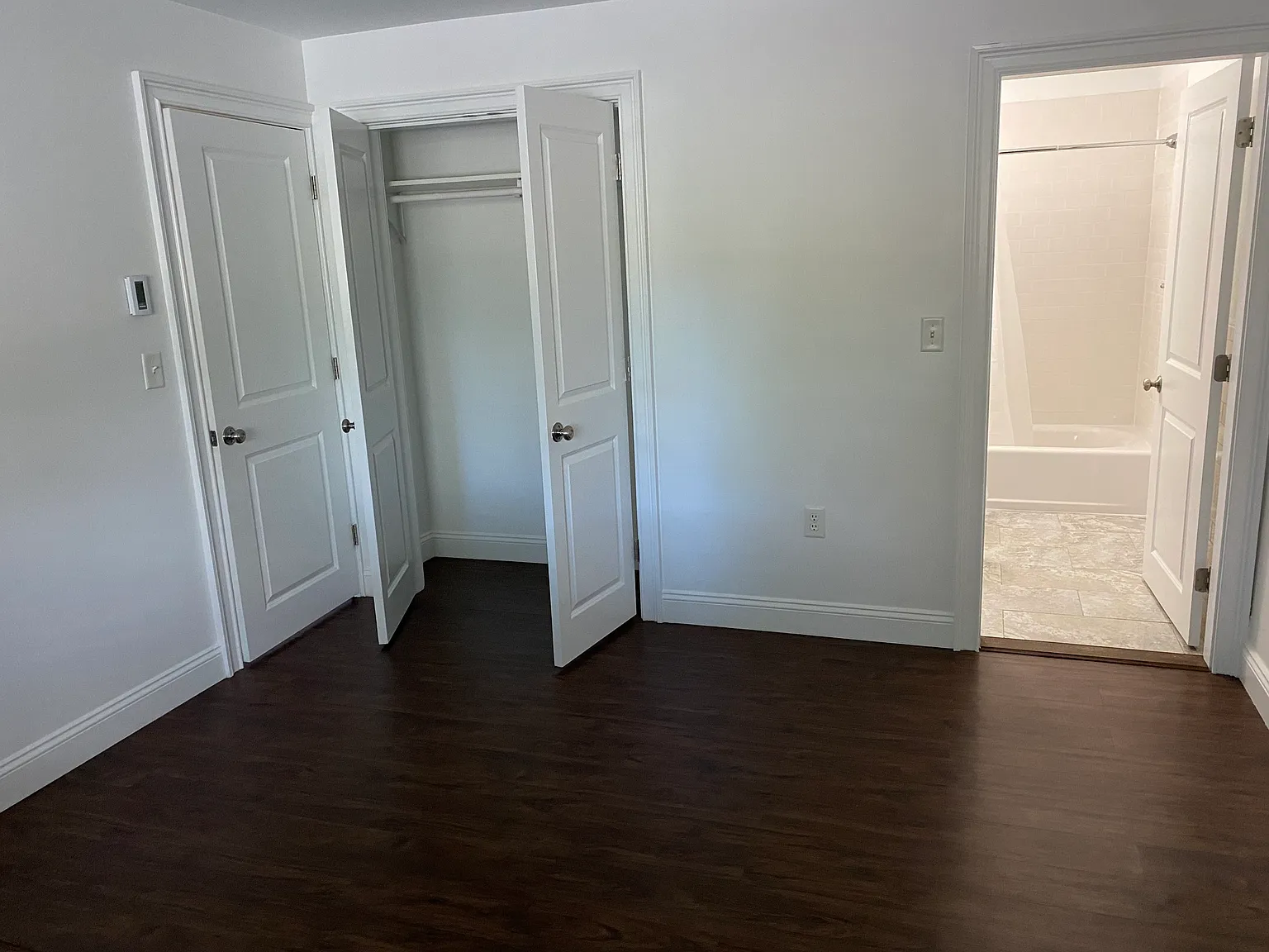 1 bed, 550 sqft, $2,100 — Photo 4