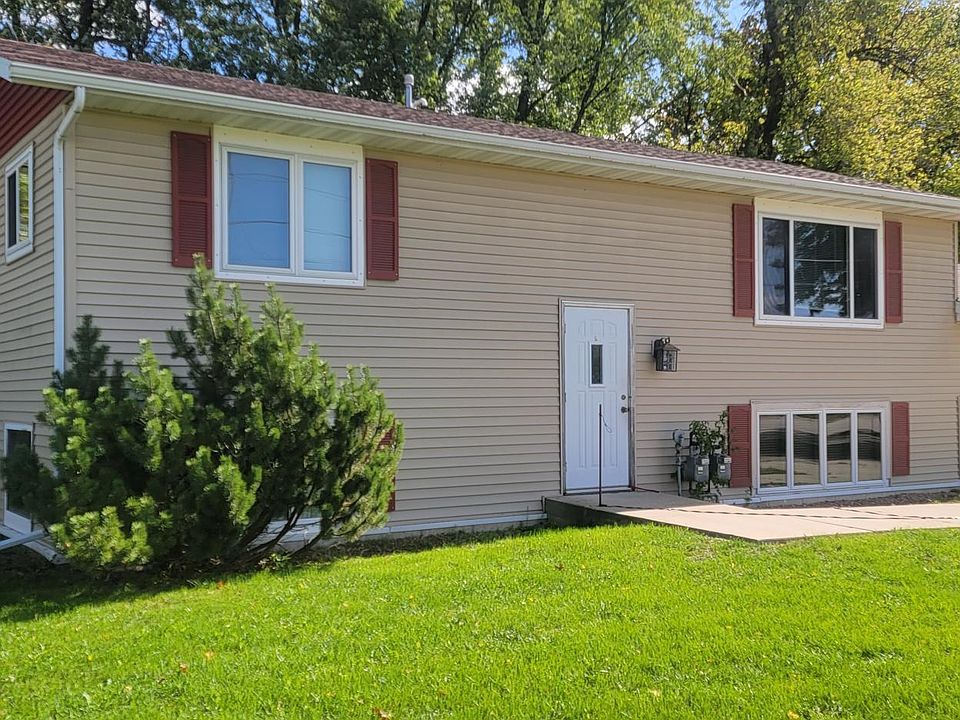 1st image of 535 Mosher Ave