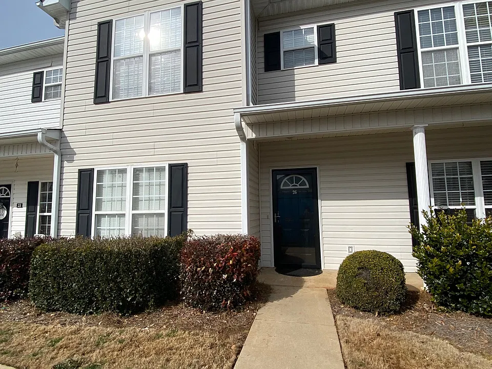 26 Ridgestone Cir
