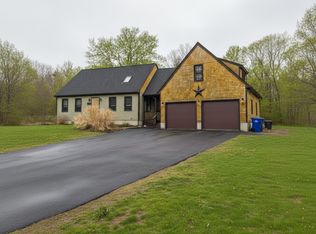 88 Morgan Dr, Taunton, MA 02780