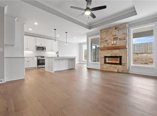 25037 W 94th Ter, Lenexa, KS 66227