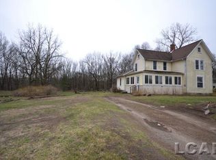 1501 Sutton Rd, Adrian, MI 49221