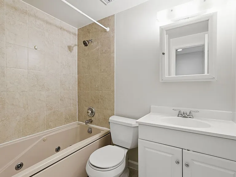 1204 Brethour Ct — Photo 13