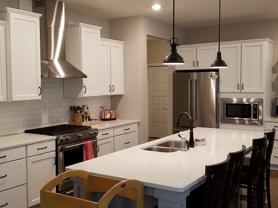 1st image of 17210 Legacy Dr