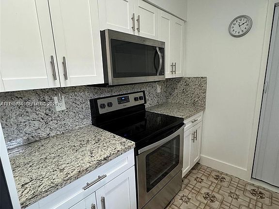 4th image of 574 E 41st St