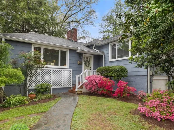 2301 Westover Dr, Winston Salem, NC 27103