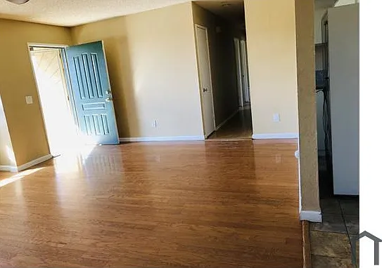 16421 Wells Fargo Ave — Photo 6