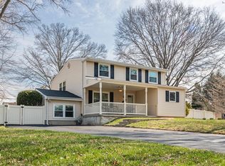 1649 Thayer Dr, Blue Bell, PA 19422