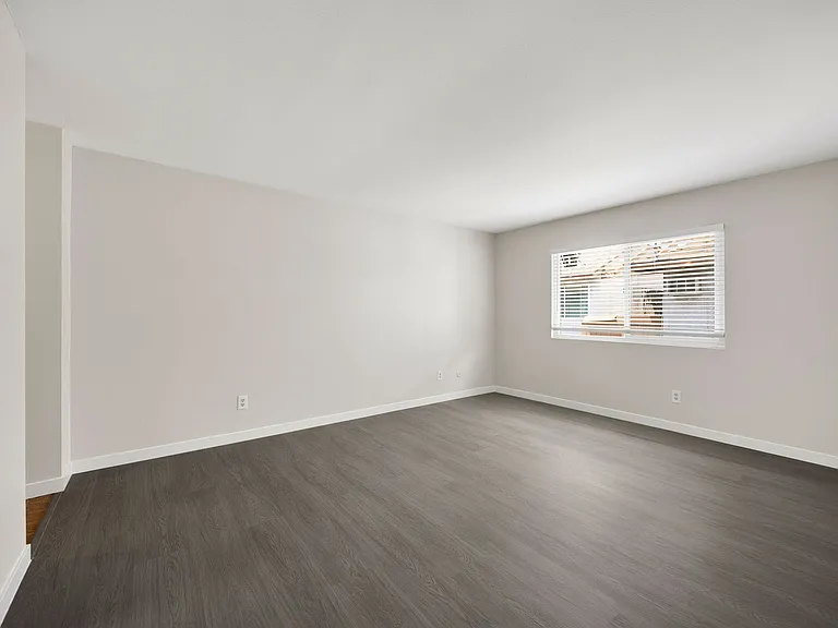730 N Kathleen Ln — Photo 12