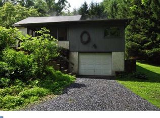 6289 Horseshoe Rd, Orefield, PA 18069
