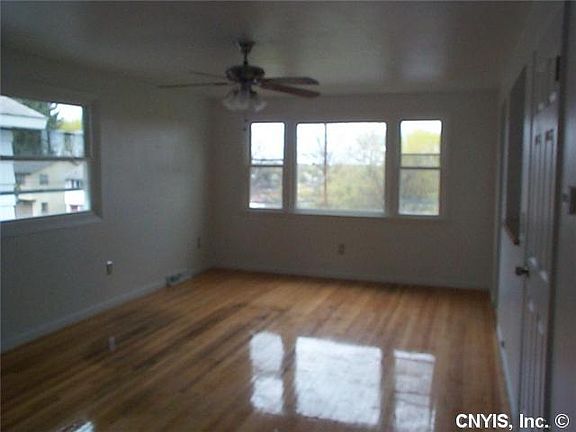 4th image of 214 Hazelwood Ave