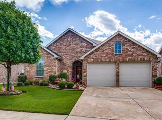 328 Turnstone Dr, Little Elm, TX 75068