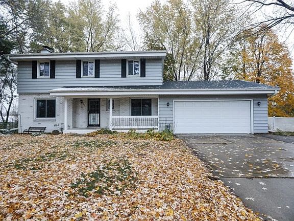 2nd image of 705 E 138th St