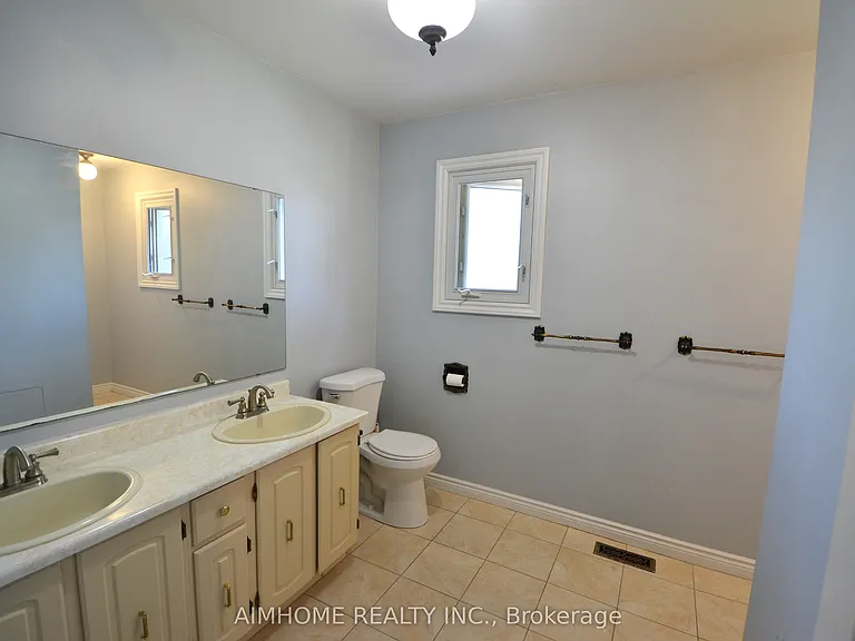 80 Golf Links Dr — Photo 15