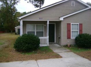 603 Blackberry Ln, Newport News, VA 23608