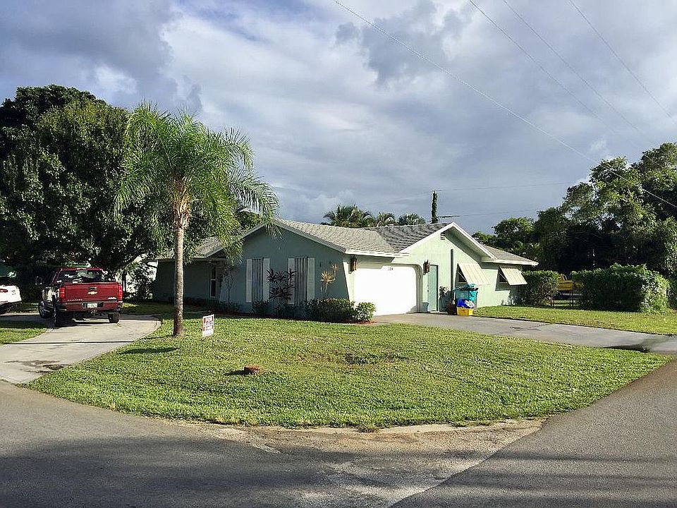 2nd image of 204 SE 26th Ave