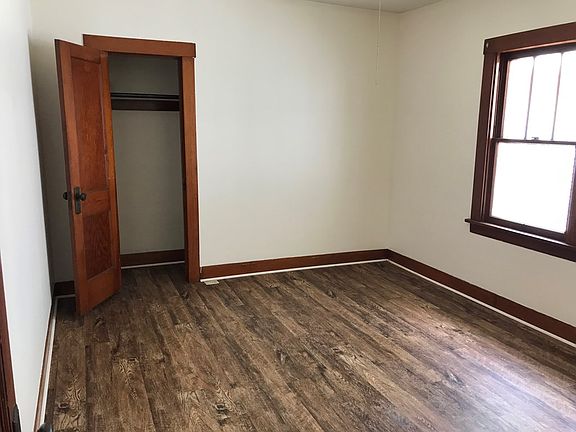 5th image of 134 S 11th St