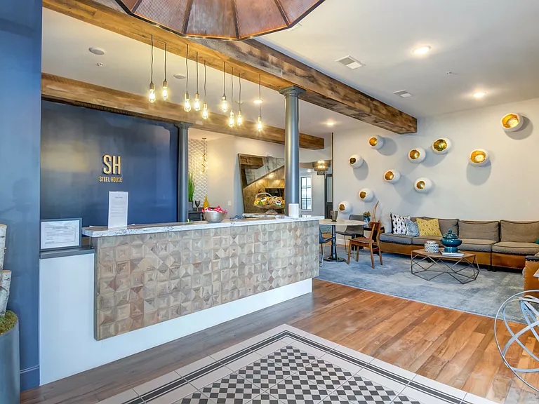 Leasing Office