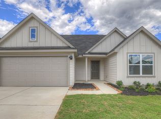141 Flora Vista St, San Marcos, TX 78666