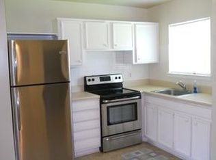 516 Kellam Rd, Virginia Beach, VA 23462