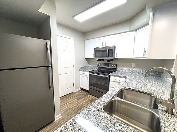Granite Countertops!