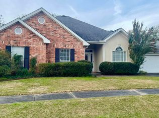 104 New London Dr, Lafayette, LA 70508