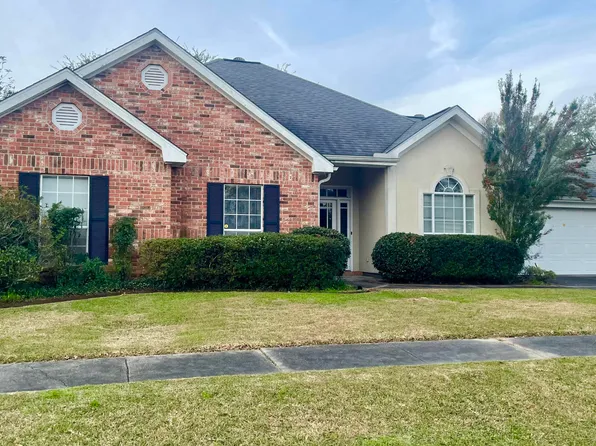 104 New London Dr, Lafayette, LA 70508