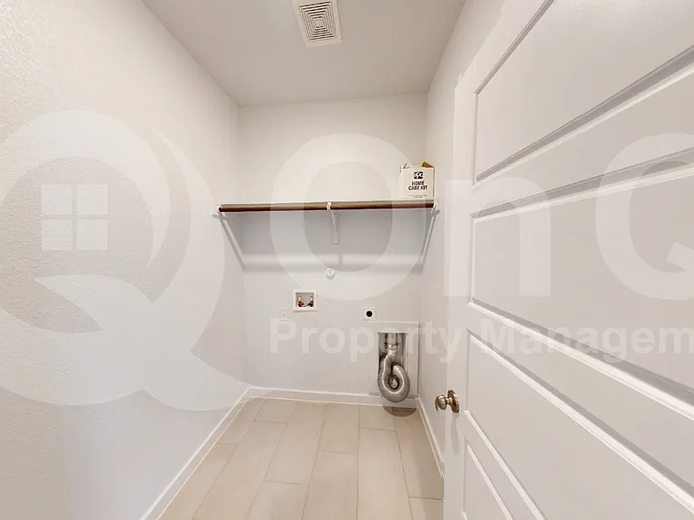 103 Hackberry Branch Dr — Photo 26