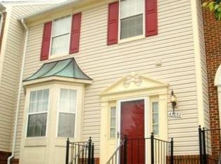 45052 University Dr, Ashburn, VA 20147